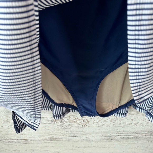 SWIM BY CACIQUE Navy Striped Swim Skirt Seersucker Nautical Beach PLUS Size - Picture 3 of 7